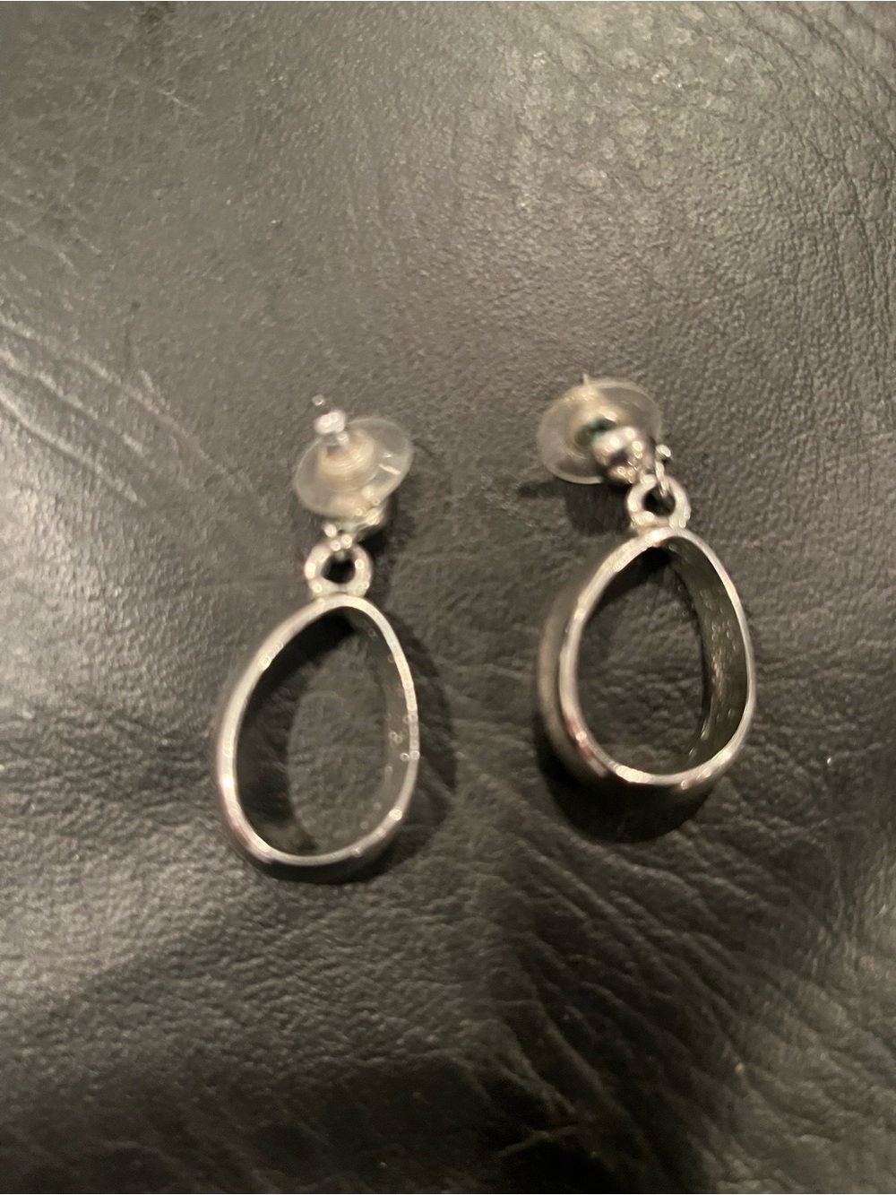 Silver Open Oval Drop Earrings - Women's Fashion Jewelry